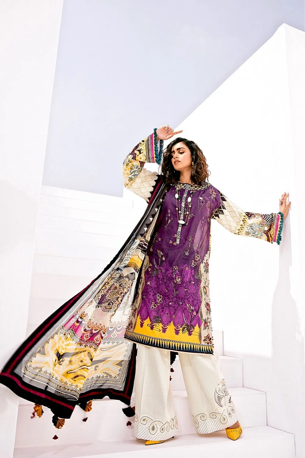 Baroque Fuchsia Lawn Collection  – RANG-E-BAHAR