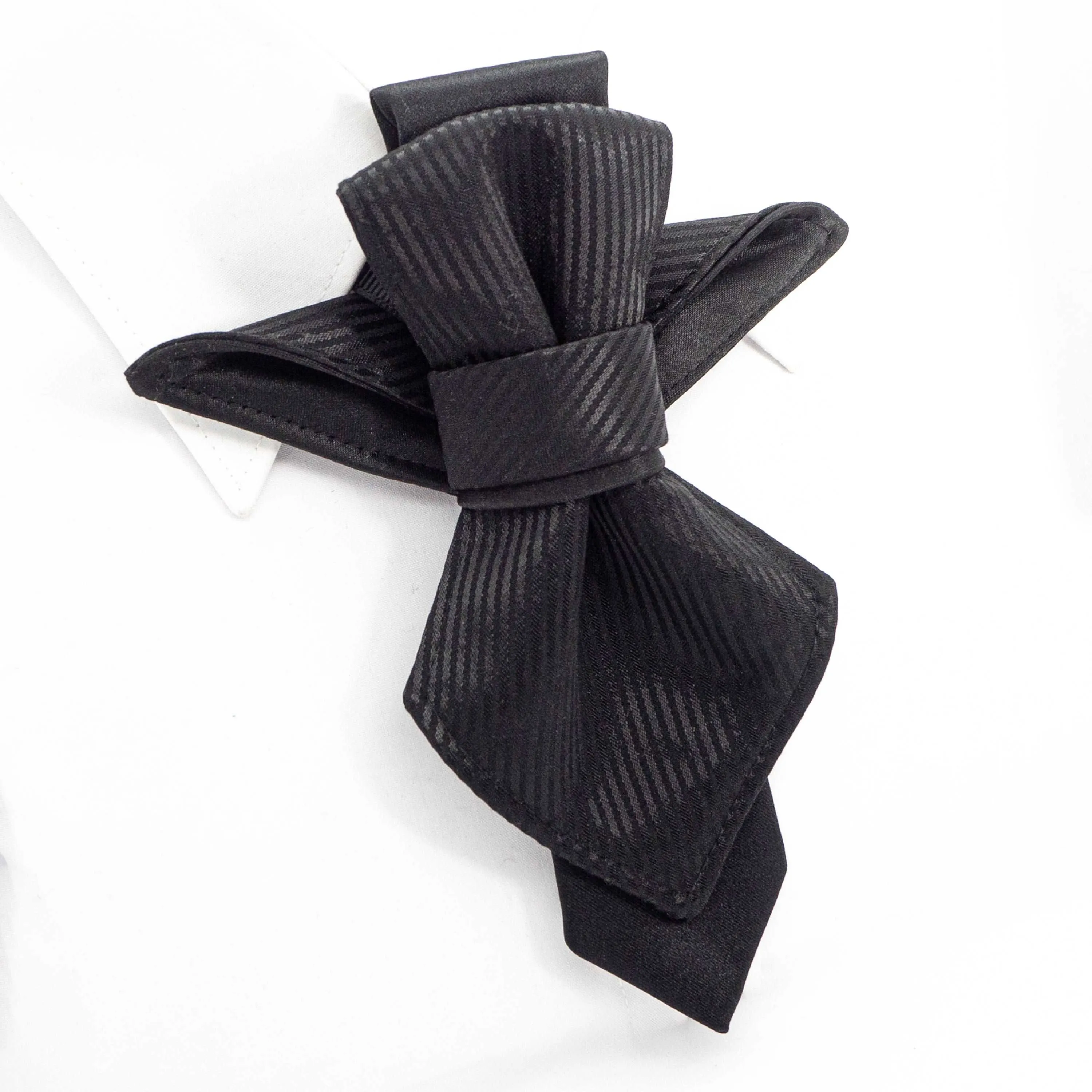 BLACK TIE "VERTEX"