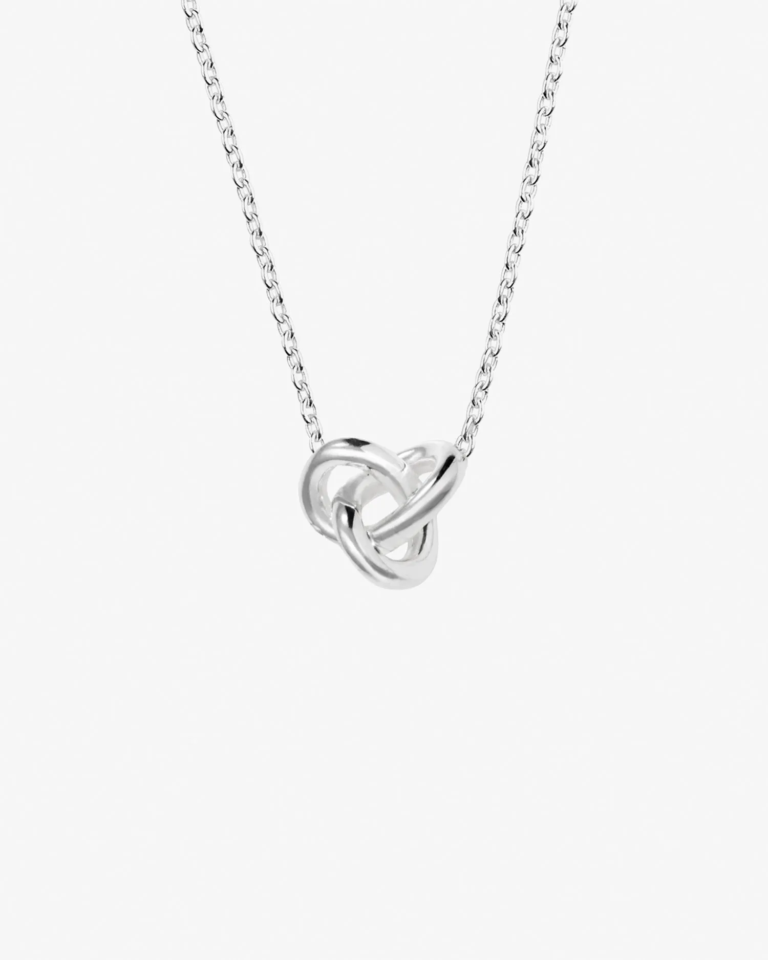 Le Knot necklace silver