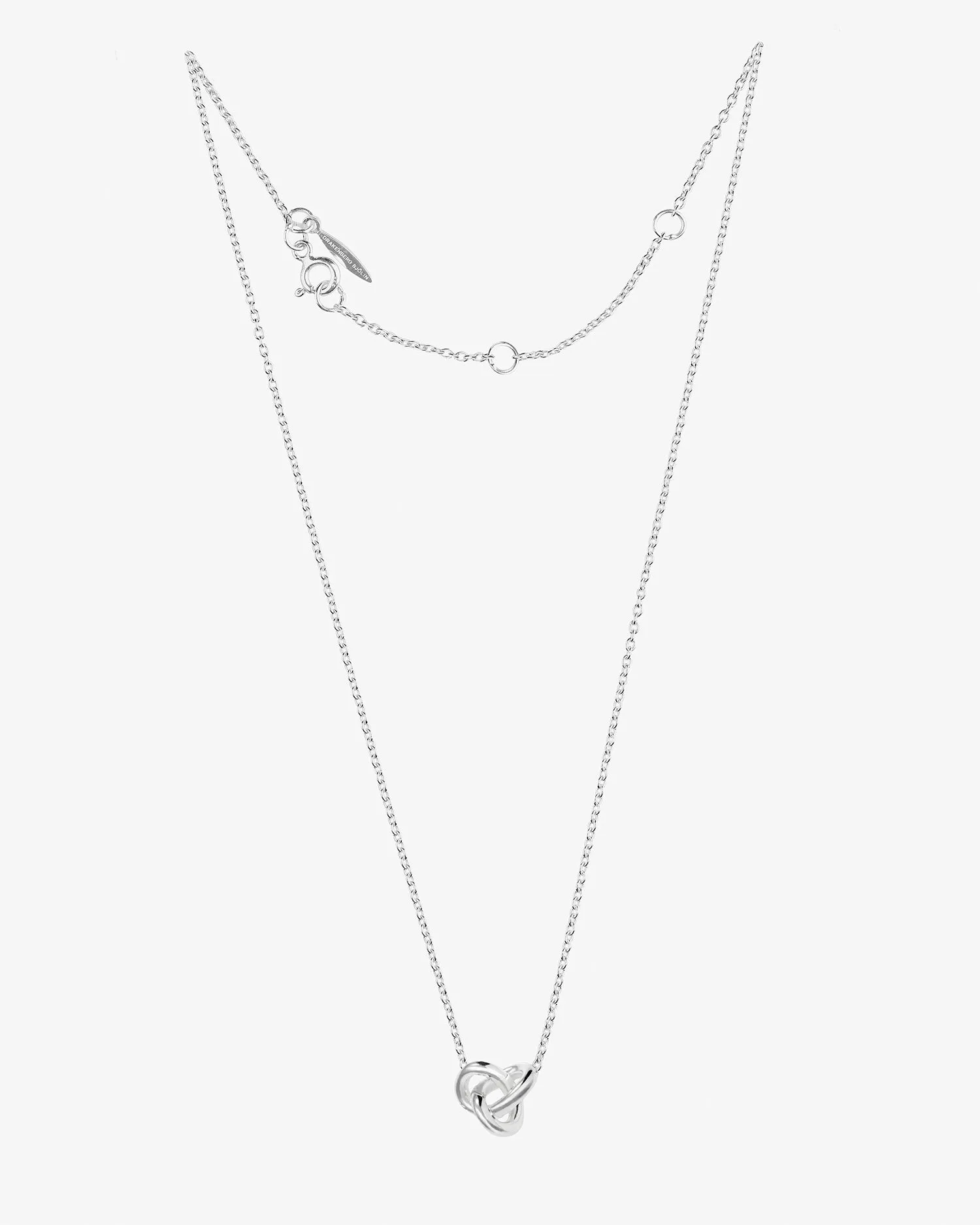 Le Knot necklace silver