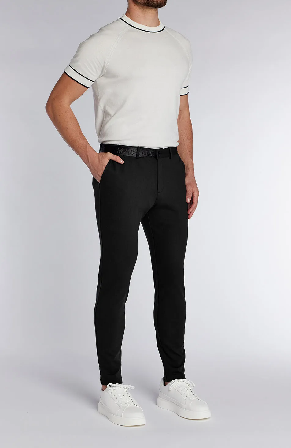 Signature pants With Tonal Half Belt in Black